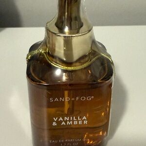 NEW Sand + Fog Vanilla & Amber Parfum Oil